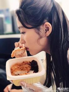 初三冬天娱乐吃瓜酱,初三学子共享吃瓜酱欢乐时光