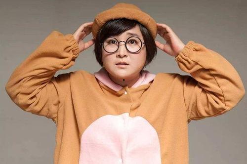 女主娱乐圈吃瓜被读心,女主吃瓜成谜，读心技能意外曝光